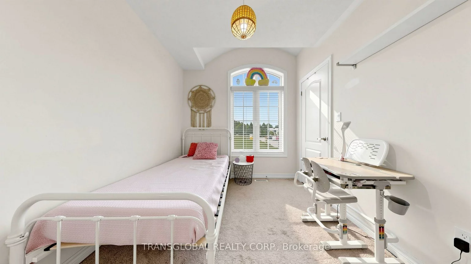 181, Beechborough, Sharon, East Gwillimbury