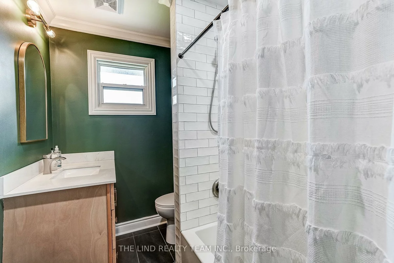 19505, Bathurst, Rural East Gwillimbury, East Gwillimbury
