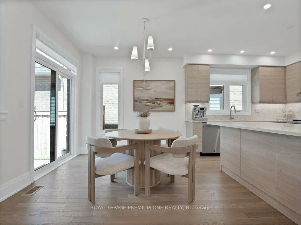 6, Byblos, Holland Landing, East Gwillimbury