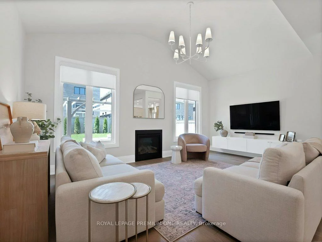 6, Byblos, Holland Landing, East Gwillimbury