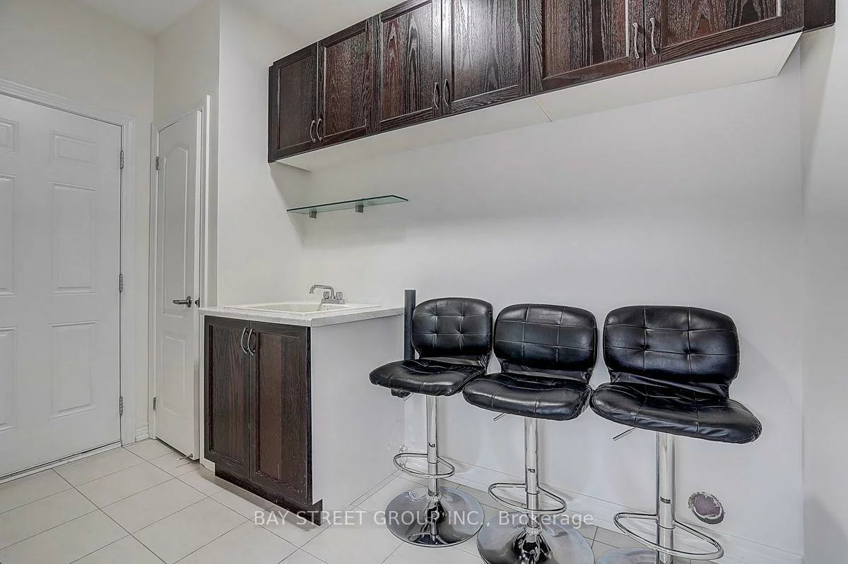 5, Blacksmith, Sharon, East Gwillimbury