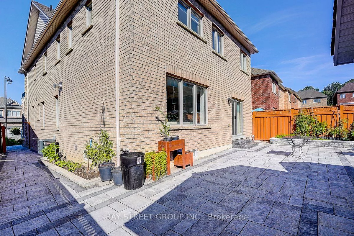 5, Blacksmith, Sharon, East Gwillimbury
