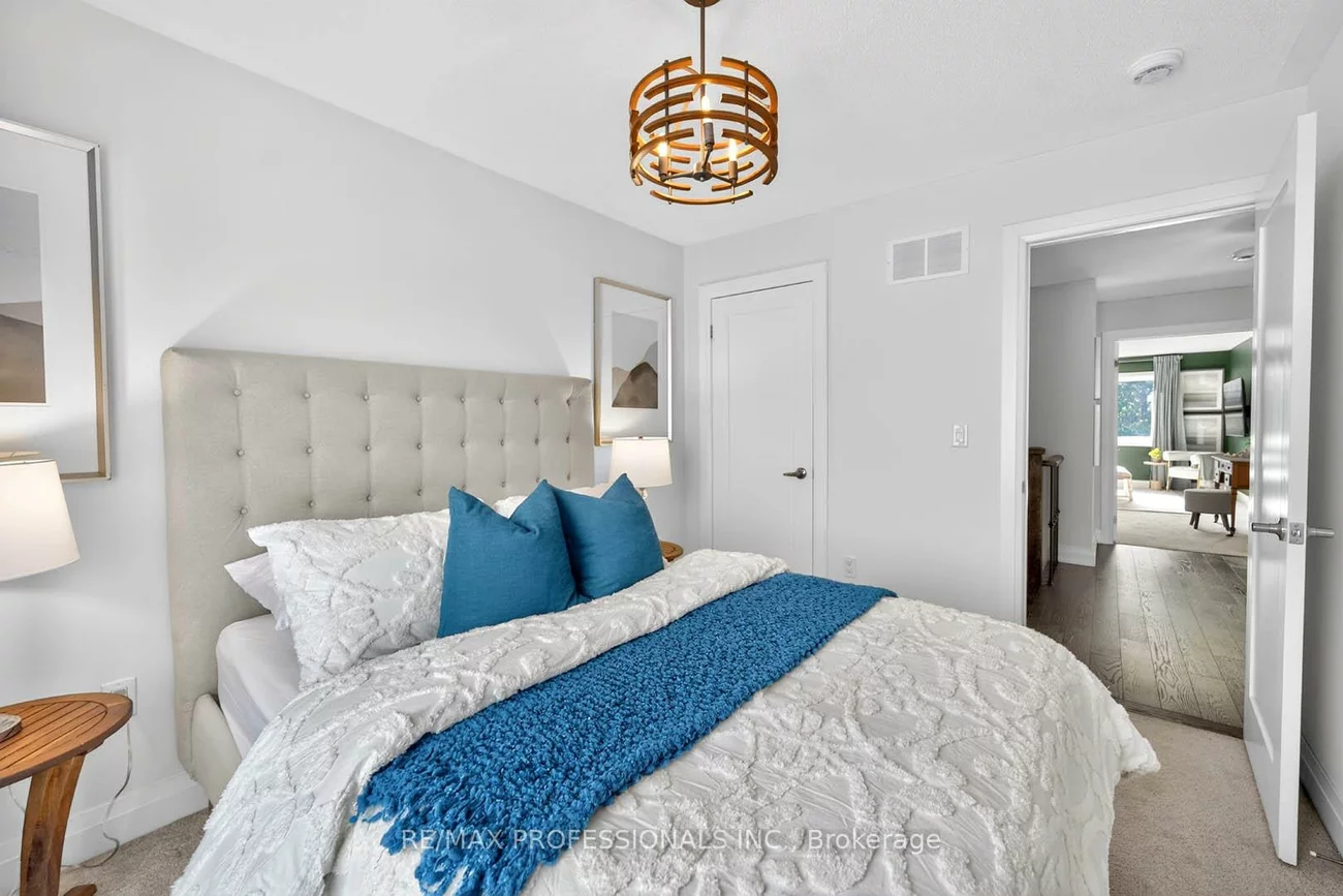 154, Countryman, Sharon, East Gwillimbury