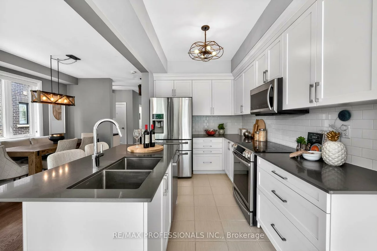 154, Countryman, Sharon, East Gwillimbury