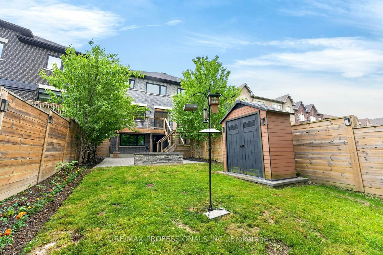 154, Countryman, Sharon, East Gwillimbury