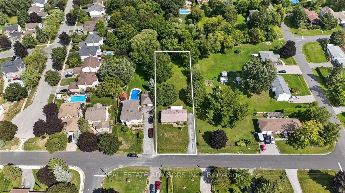 233, East, Holland Landing, East Gwillimbury