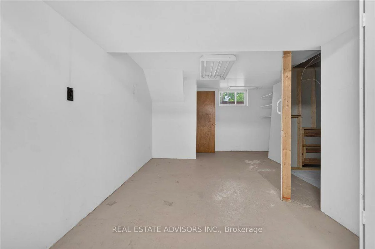 233, East, Holland Landing, East Gwillimbury
