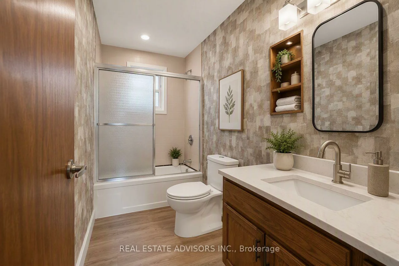 233, East, Holland Landing, East Gwillimbury