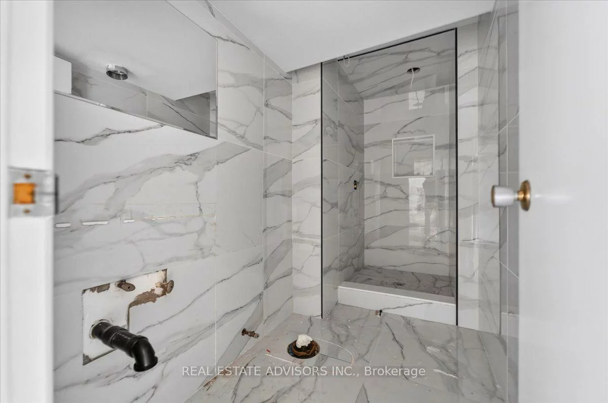 233, East, Holland Landing, East Gwillimbury
