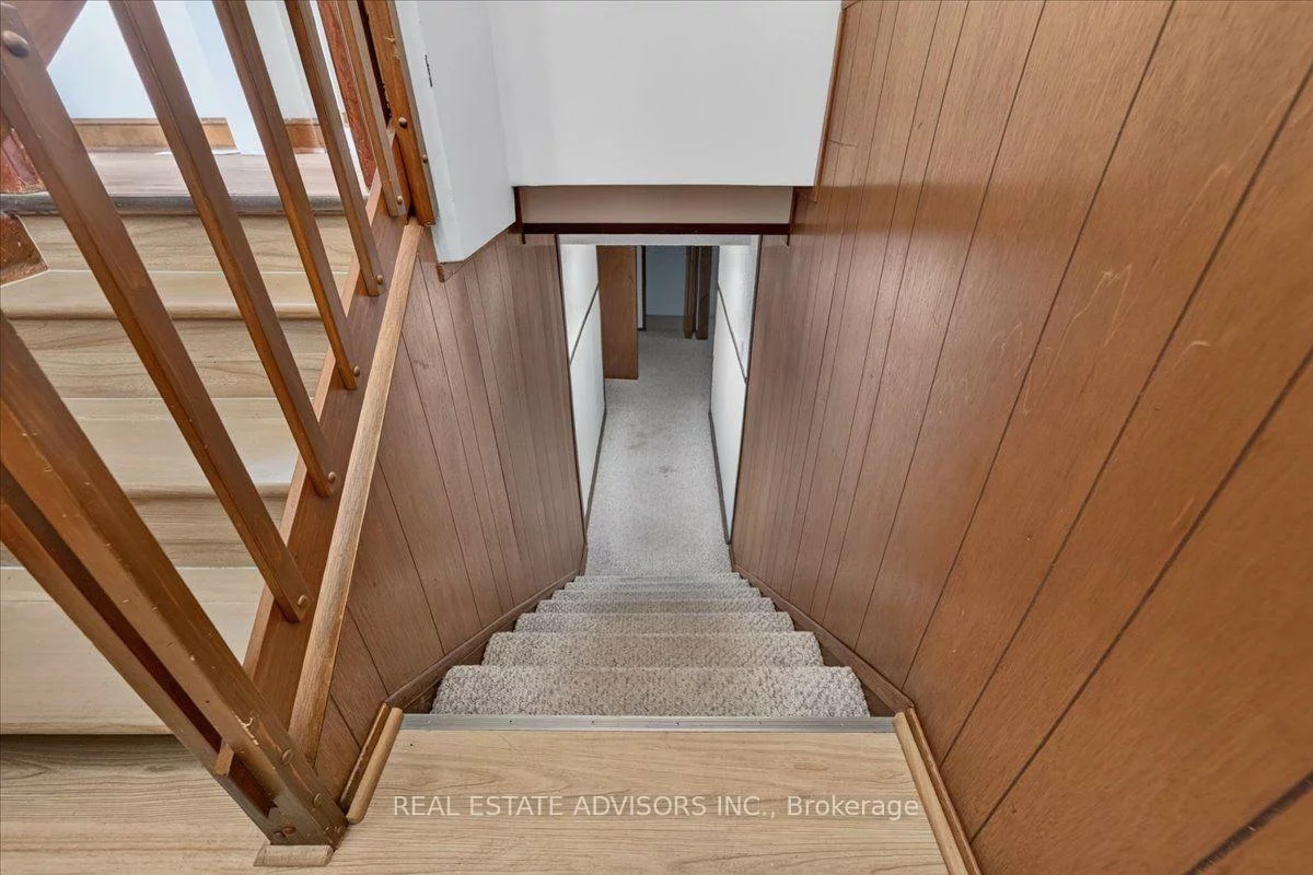 233, East, Holland Landing, East Gwillimbury