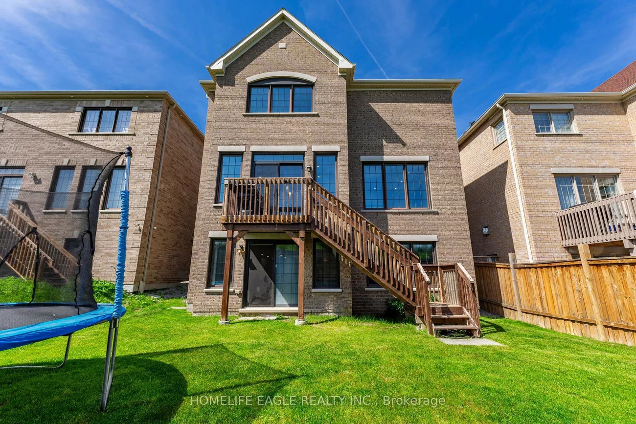 58, Tesla, Holland Landing, East Gwillimbury