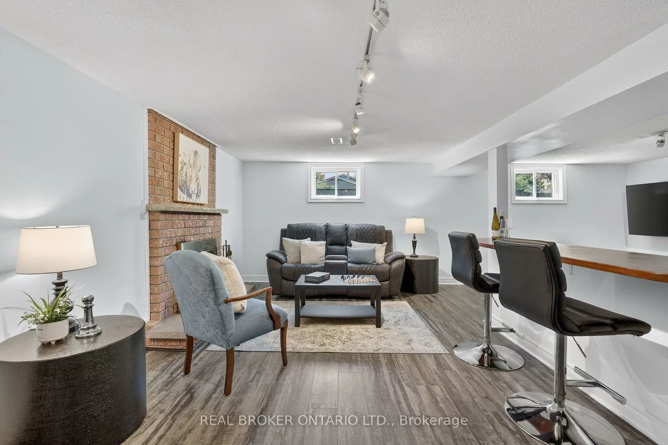 128, Olive, Holland Landing, East Gwillimbury