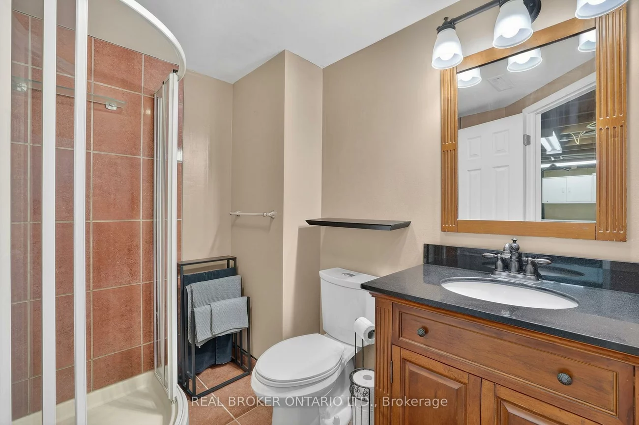 128, Olive, Holland Landing, East Gwillimbury