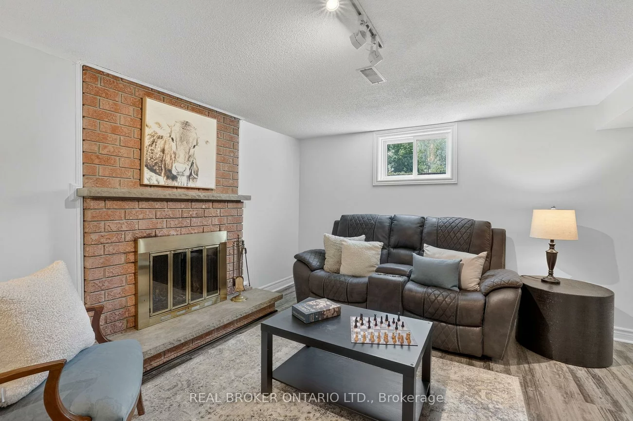 128, Olive, Holland Landing, East Gwillimbury
