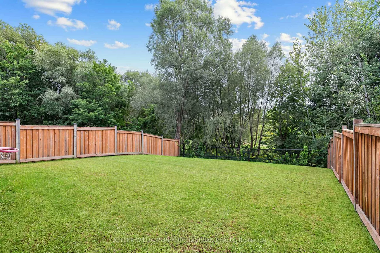 6, Sharonview, Sharon, East Gwillimbury