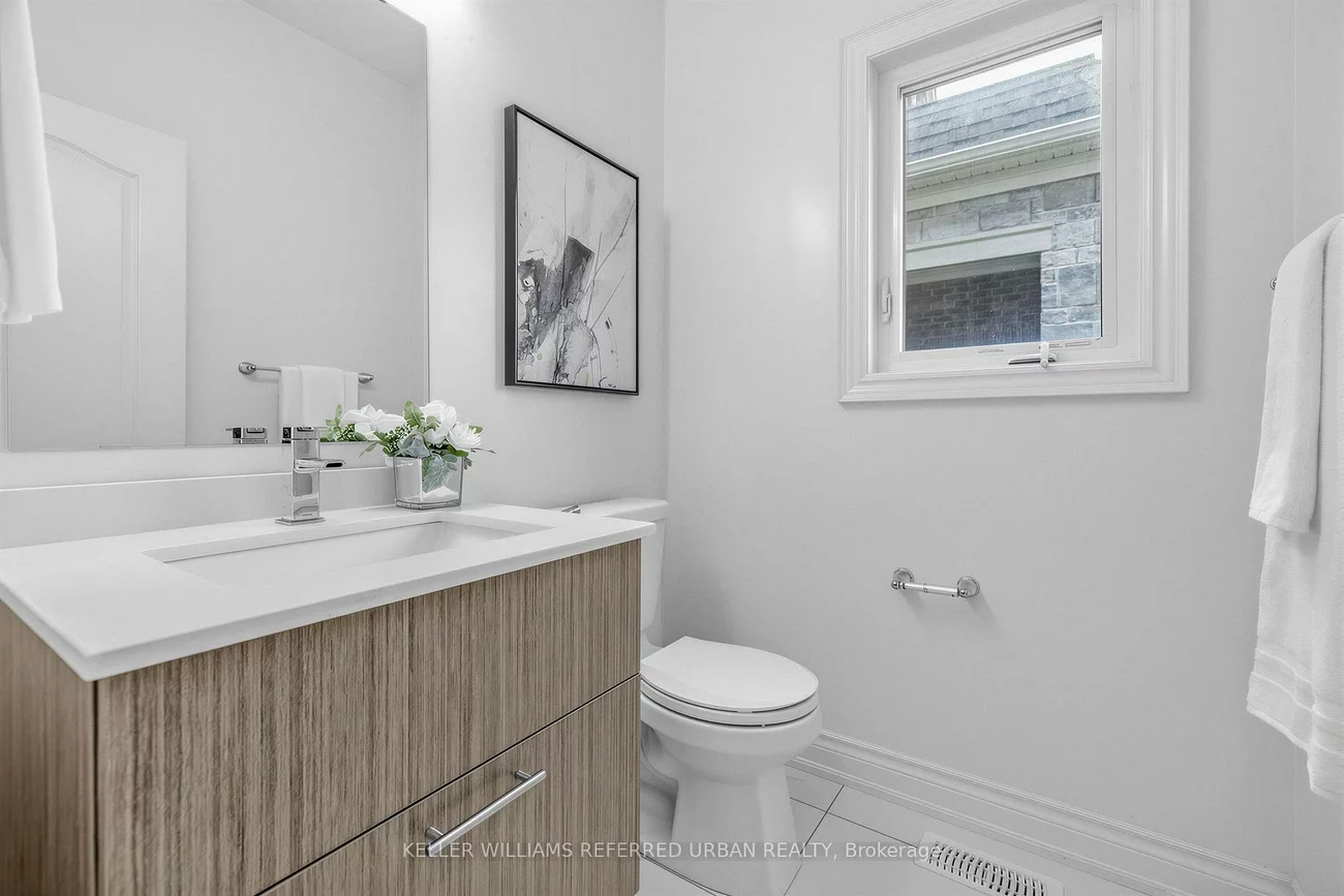 6, Sharonview, Sharon, East Gwillimbury
