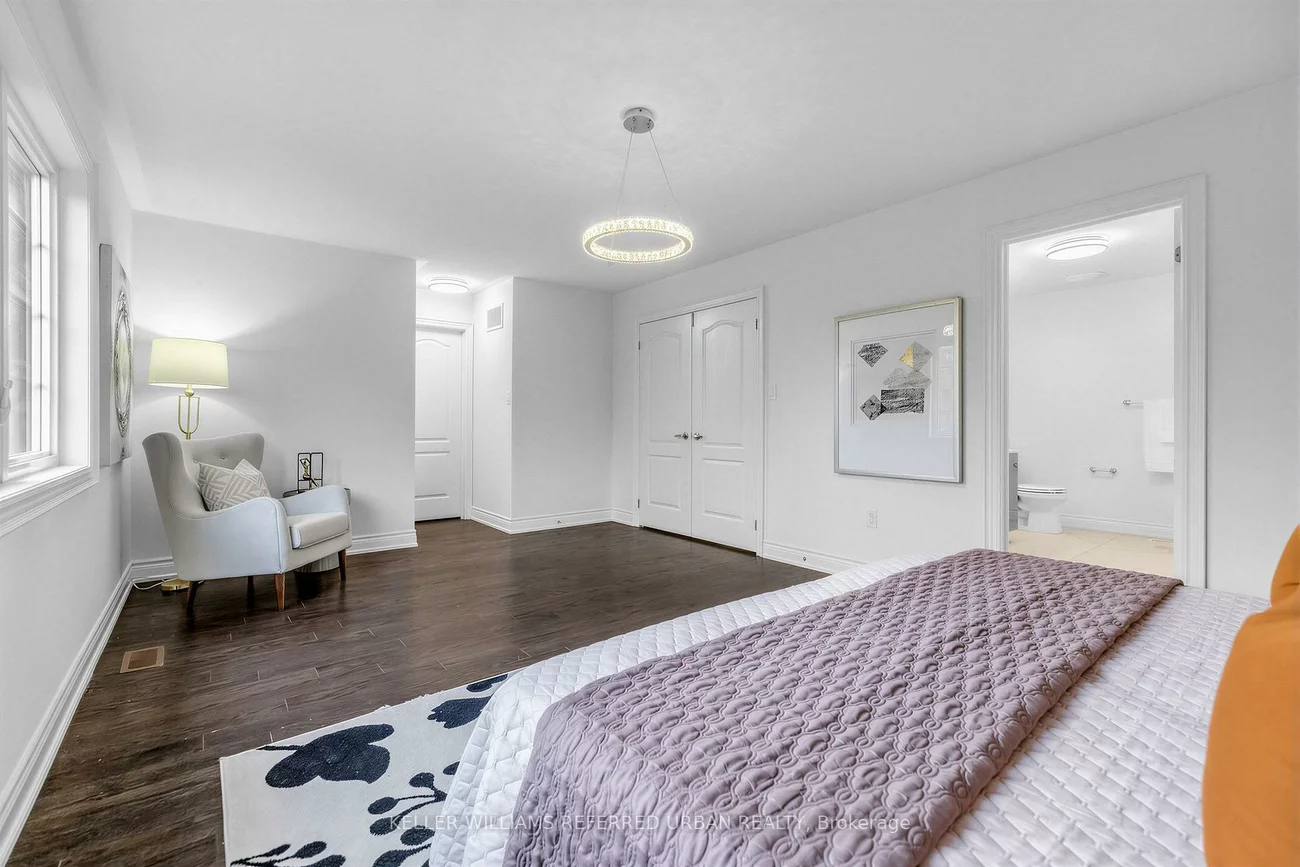 6, Sharonview, Sharon, East Gwillimbury