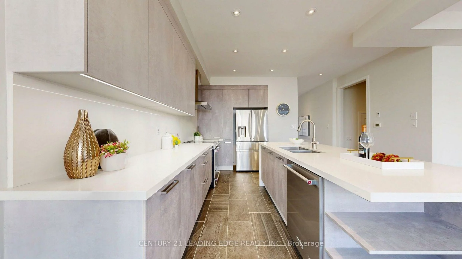 64, Mondial, Queensville, East Gwillimbury