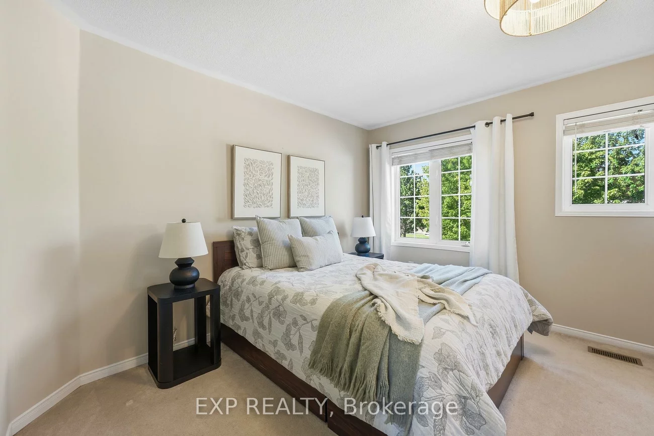 3, Battenberg, Mt Albert, East Gwillimbury