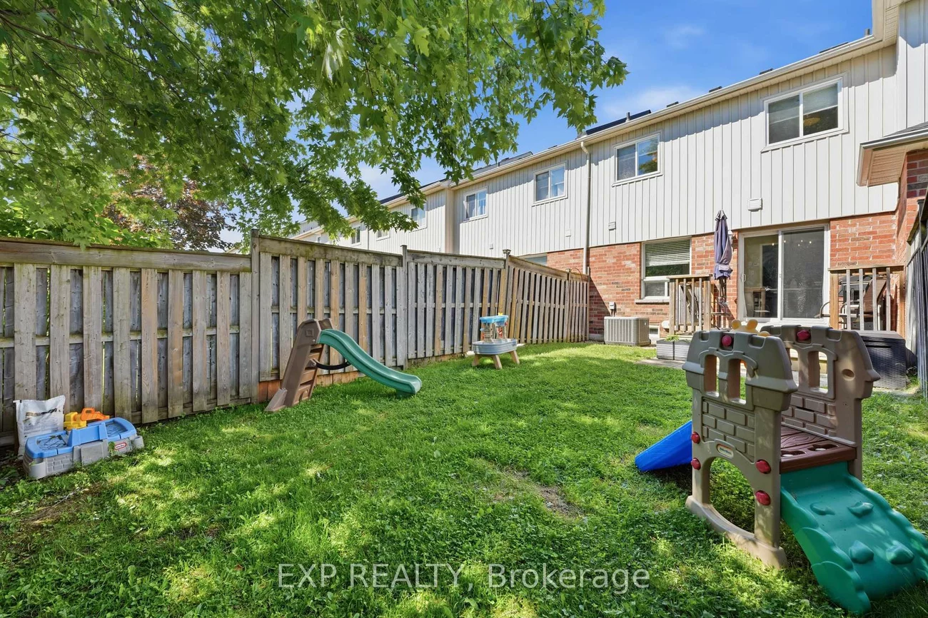 3, Battenberg, Mt Albert, East Gwillimbury