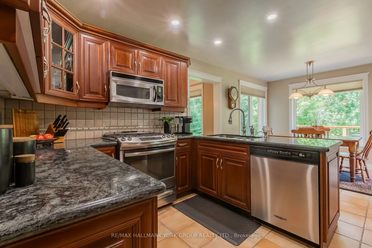 34, Amberglen, Holland Landing, East Gwillimbury