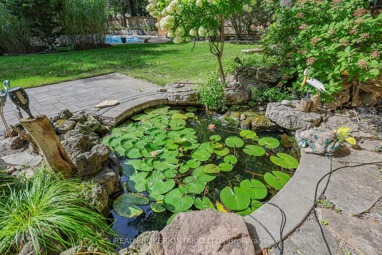 222, Park, Holland Landing, East Gwillimbury