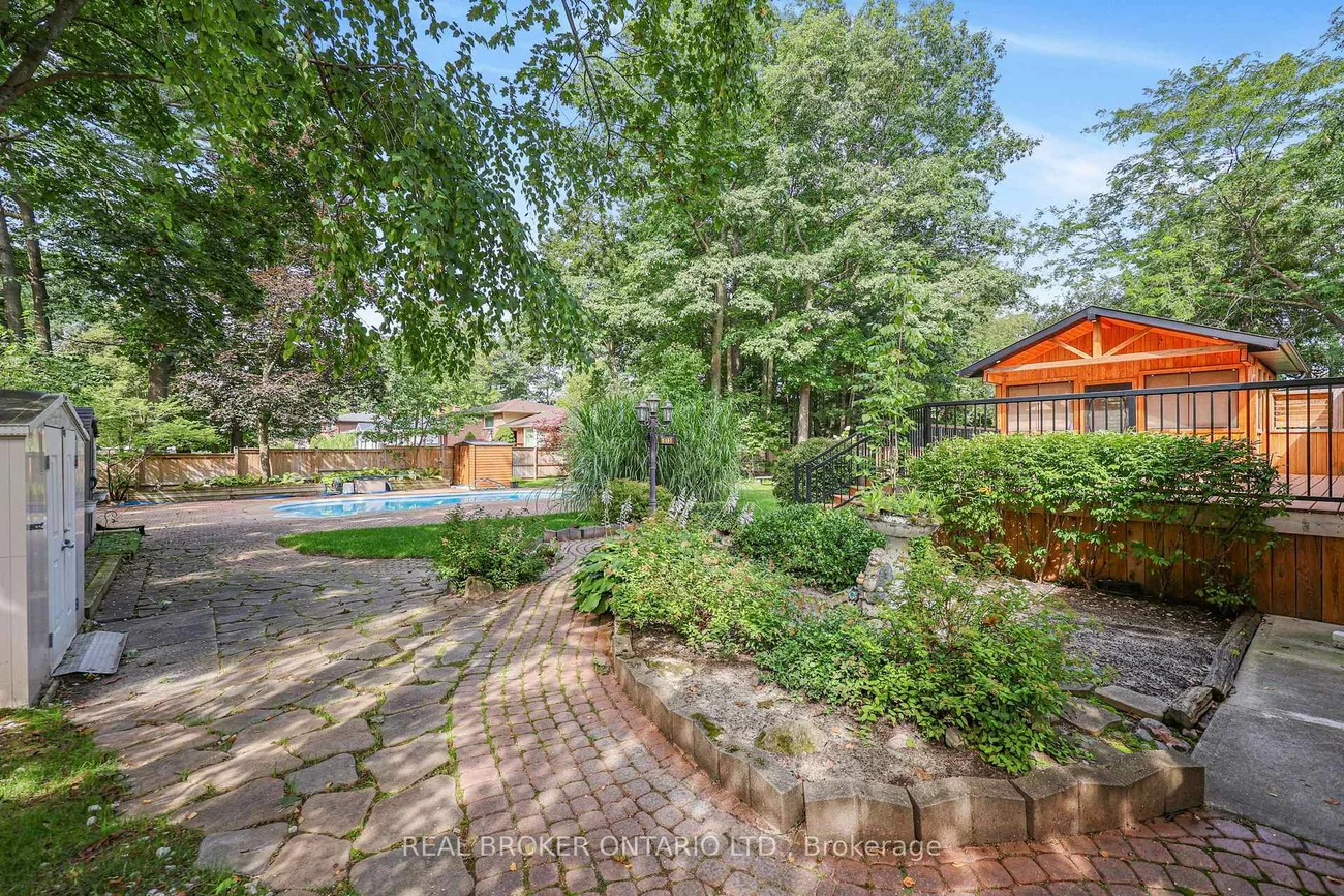 222, Park, Holland Landing, East Gwillimbury