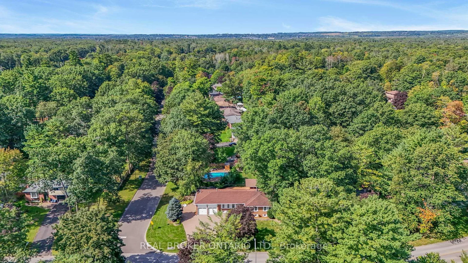 222, Park, Holland Landing, East Gwillimbury