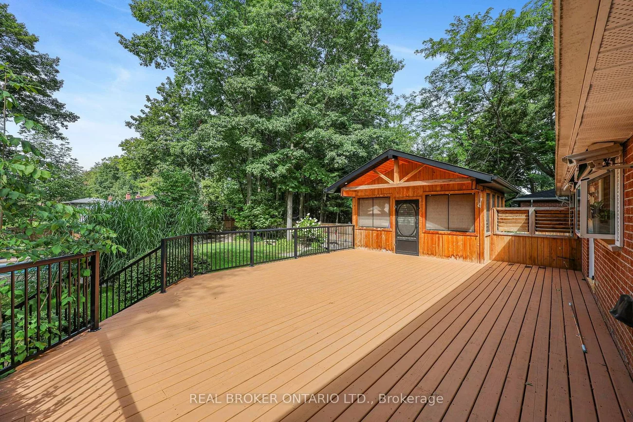 222, Park, Holland Landing, East Gwillimbury