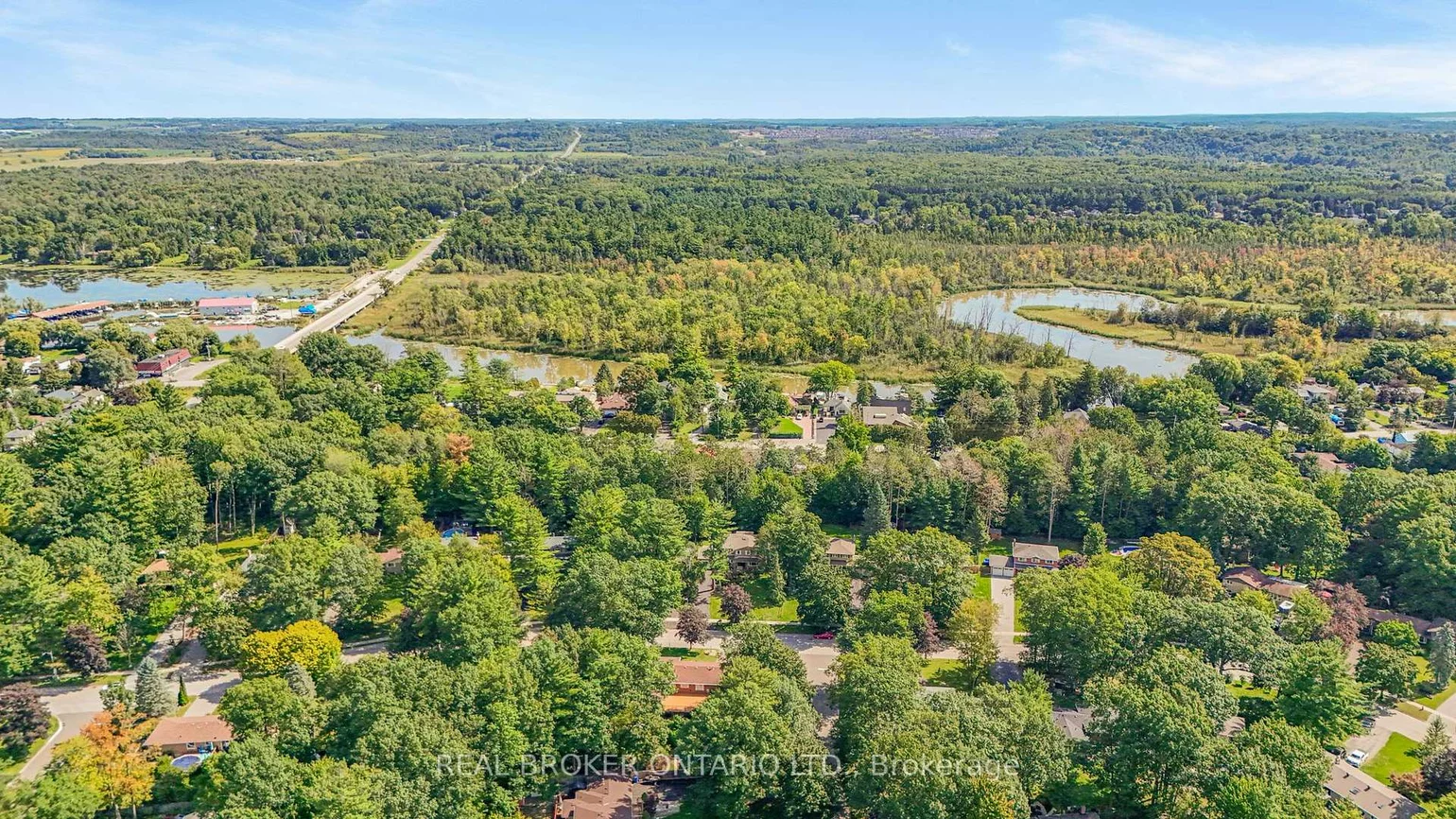 222, Park, Holland Landing, East Gwillimbury