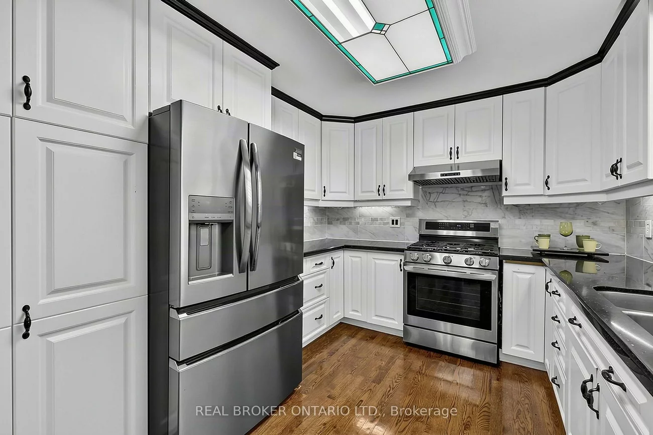 222, Park, Holland Landing, East Gwillimbury