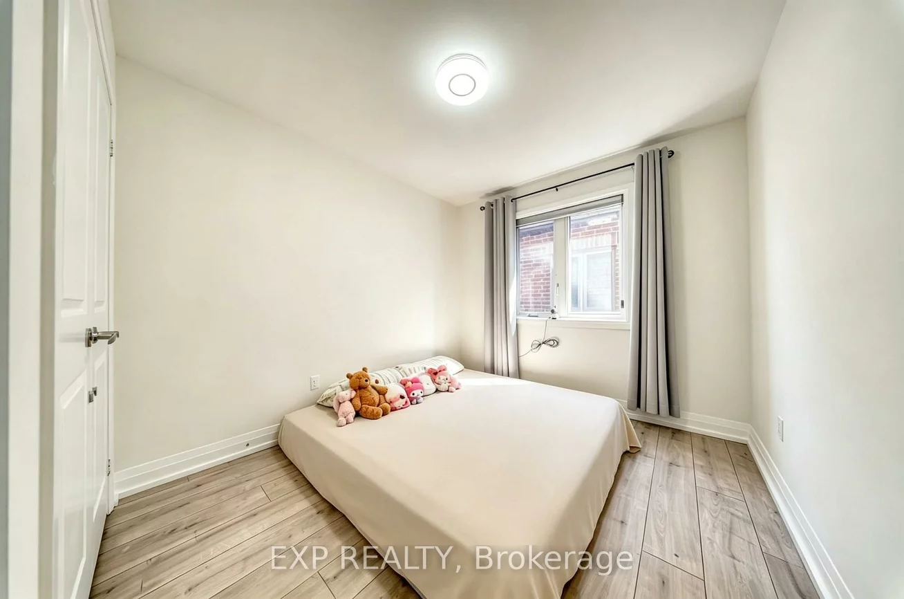 8, Prosperity, Holland Landing, East Gwillimbury