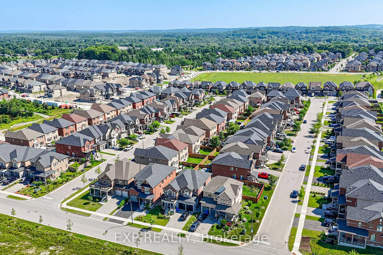 8, Prosperity, Holland Landing, East Gwillimbury