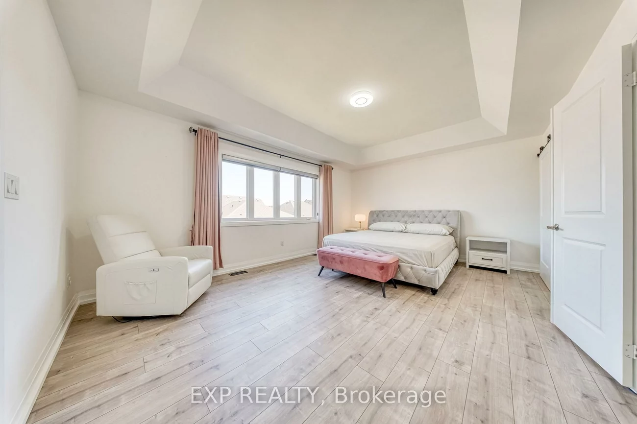 8, Prosperity, Holland Landing, East Gwillimbury