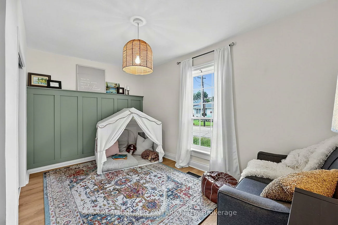 17, Mill, Mt Albert, East Gwillimbury