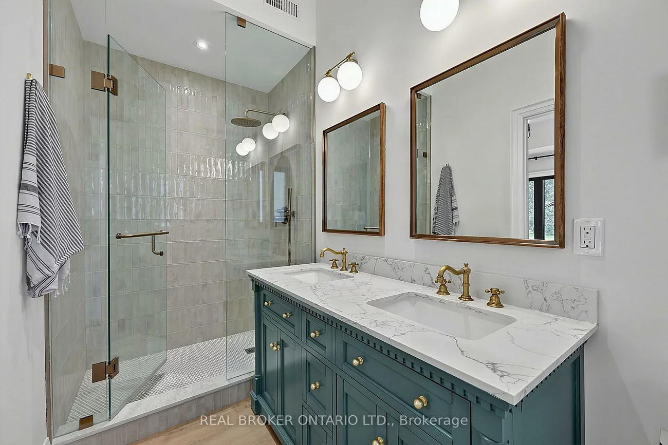17, Mill, Mt Albert, East Gwillimbury