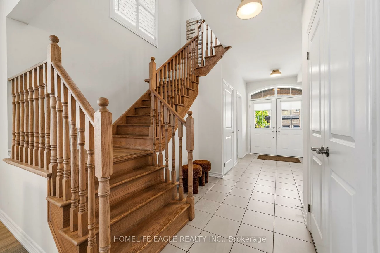 20, Viola, Sharon, East Gwillimbury
