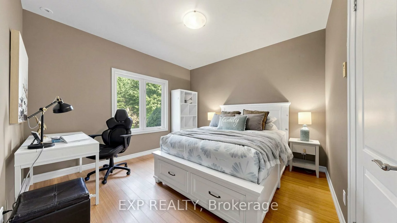 36, Maplehyrn, Sharon, East Gwillimbury