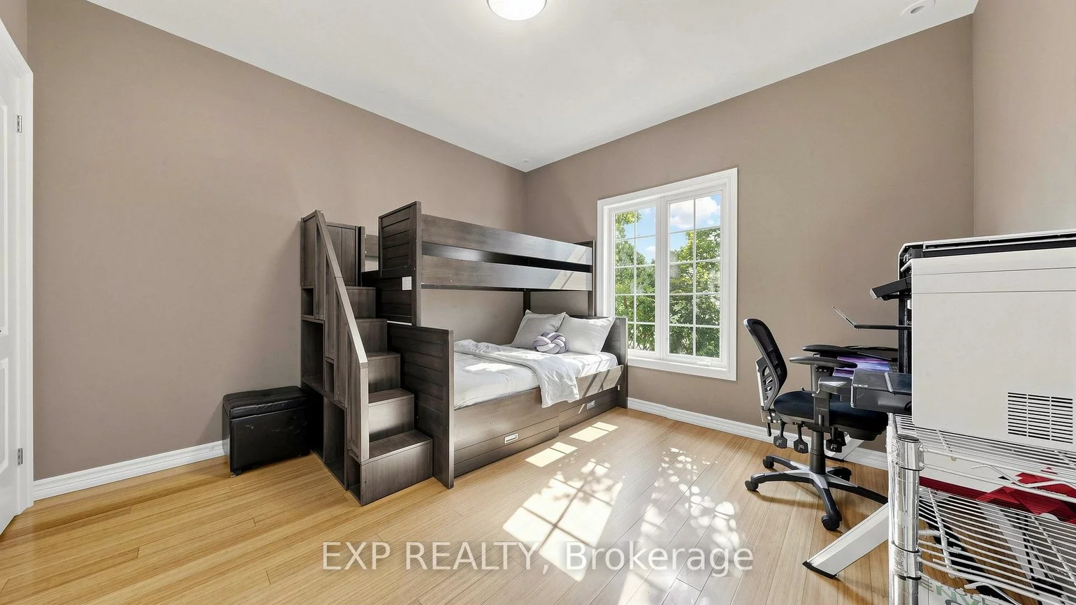 36, Maplehyrn, Sharon, East Gwillimbury
