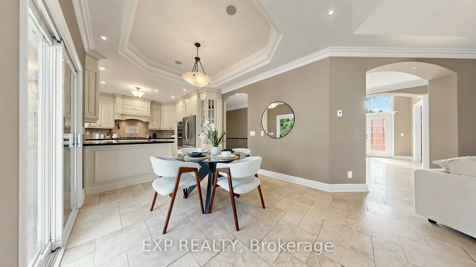 36, Maplehyrn, Sharon, East Gwillimbury