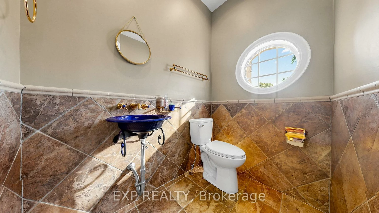 36, Maplehyrn, Sharon, East Gwillimbury