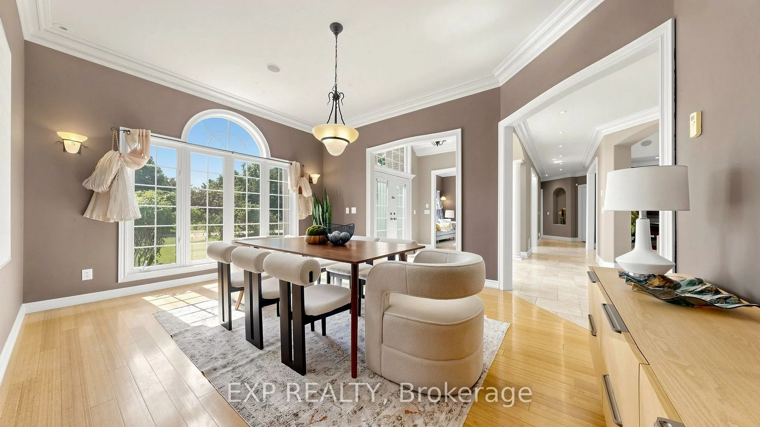 36, Maplehyrn, Sharon, East Gwillimbury