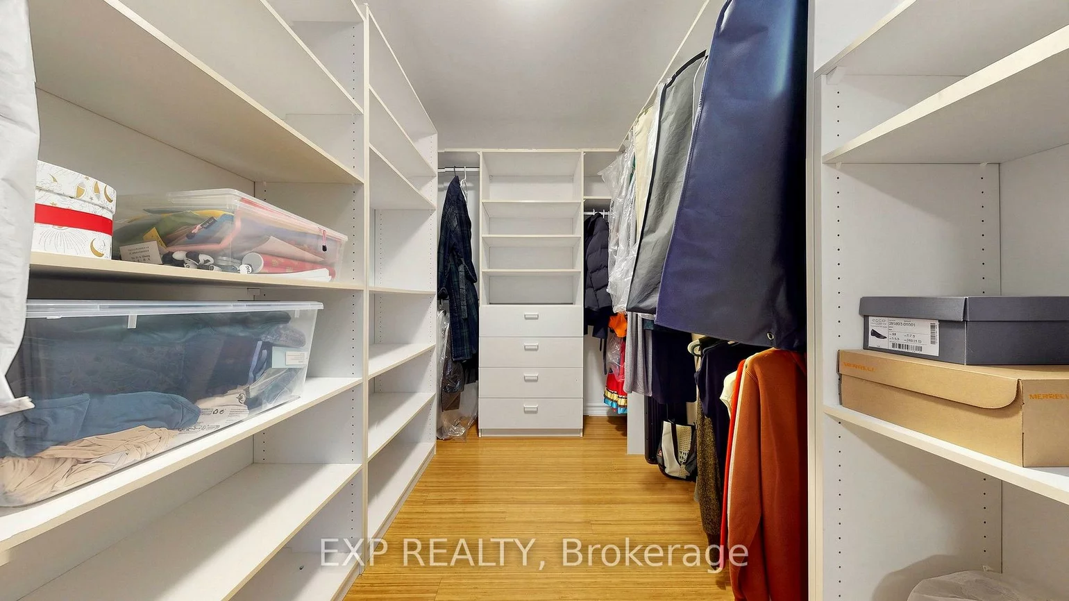 36, Maplehyrn, Sharon, East Gwillimbury
