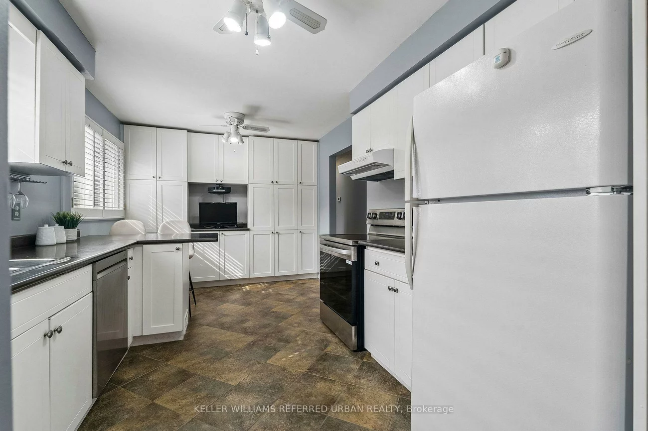 190, Hilltop, Holland Landing, East Gwillimbury