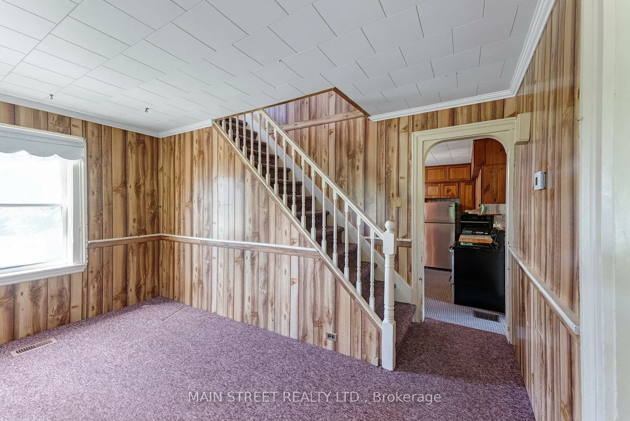 60, Albert, Mt Albert, East Gwillimbury