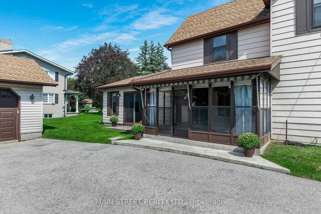60, Albert, Mt Albert, East Gwillimbury