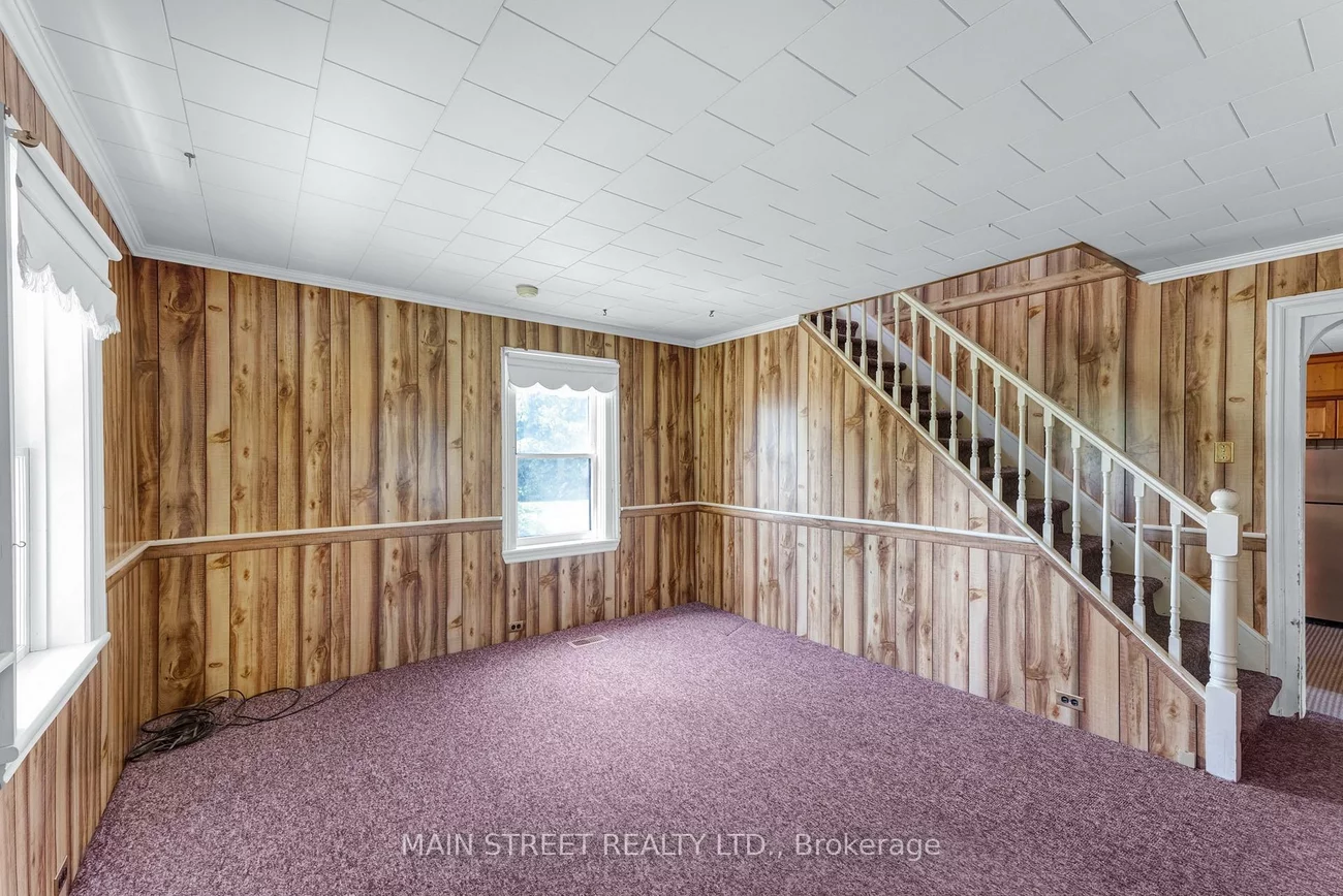 60, Albert, Mt Albert, East Gwillimbury