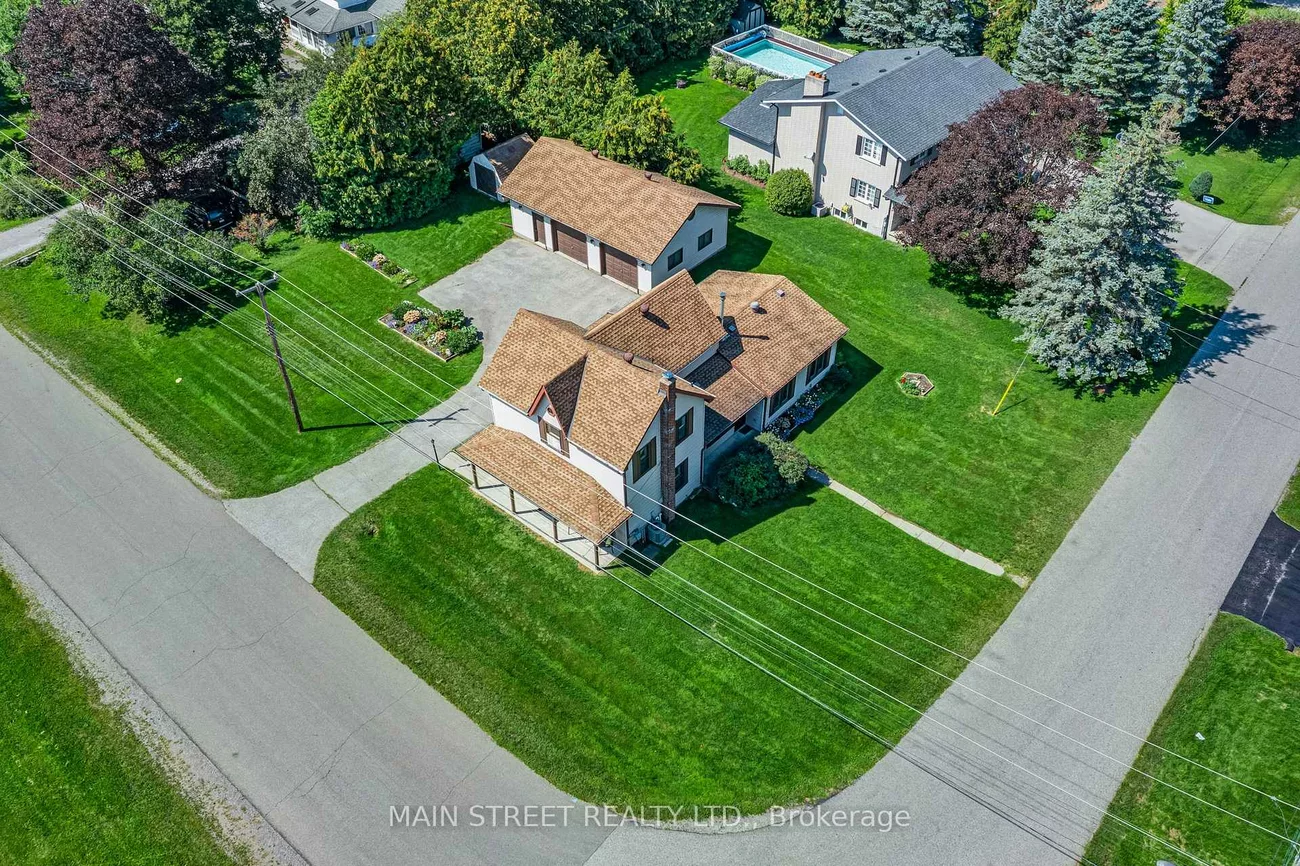 60, Albert, Mt Albert, East Gwillimbury
