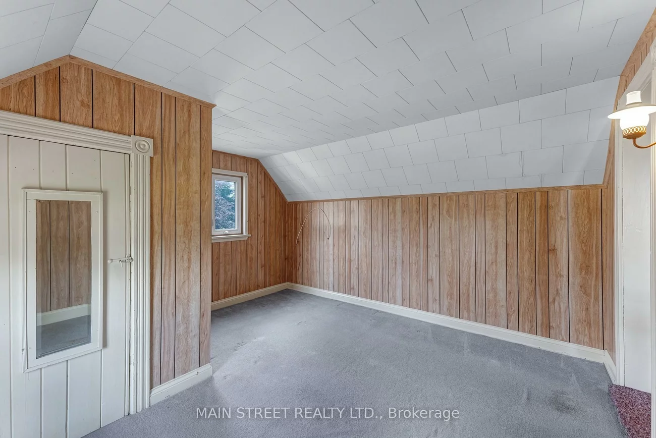 60, Albert, Mt Albert, East Gwillimbury
