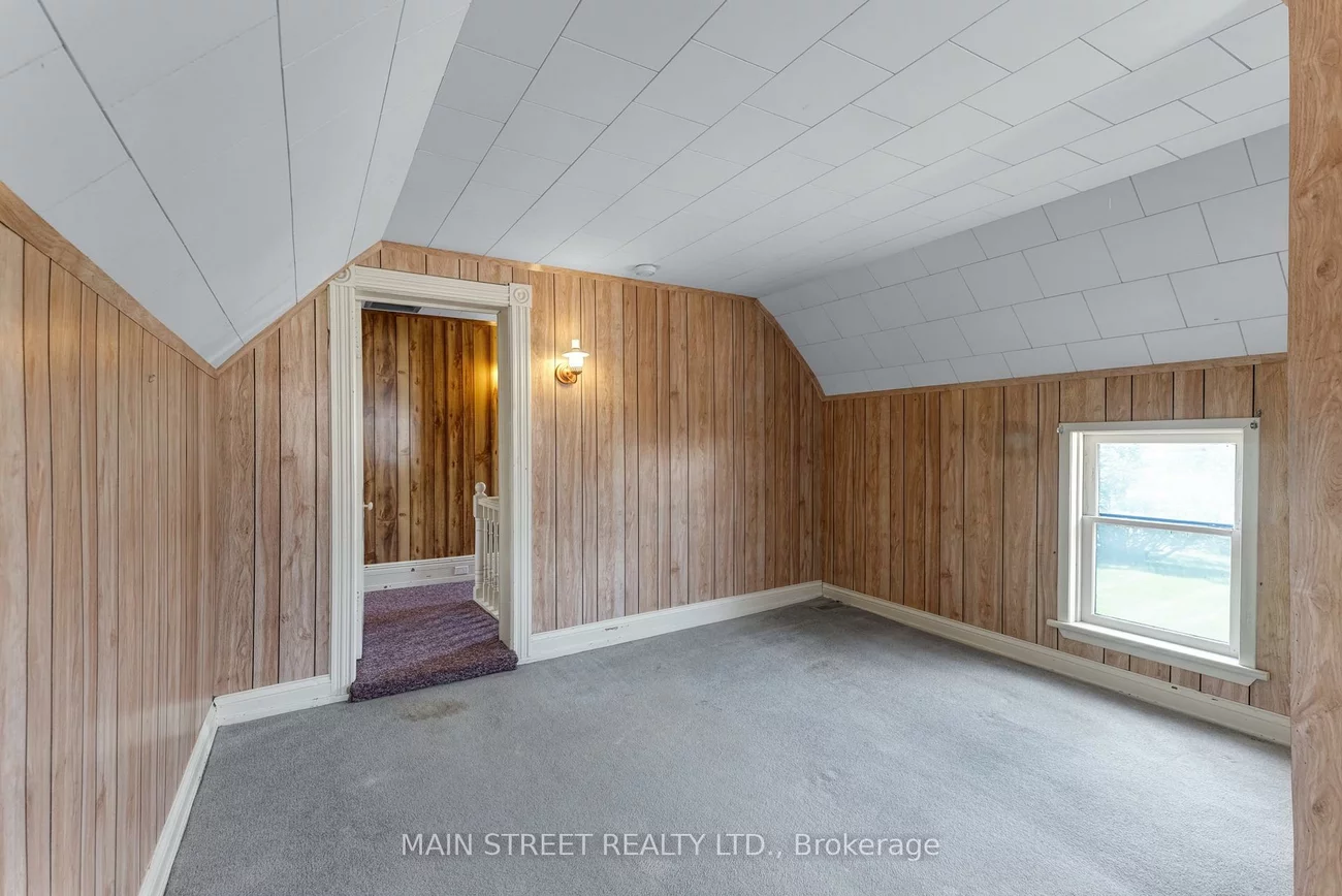 60, Albert, Mt Albert, East Gwillimbury